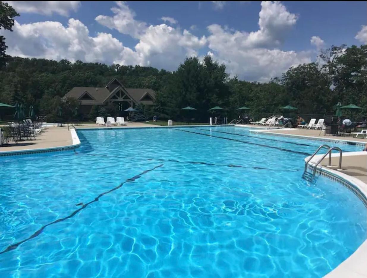 Camelback Private Home Located Behind Waterpark & Ski Lift Tannersville Exterior photo